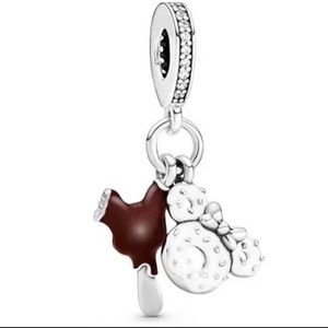 Disney Snack Charm S956